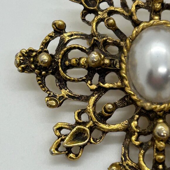 Vintage Gold-tonePearl Brooch Pin Filigree Cross Victorian Revival Statement - Picture 6 of 16